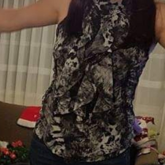 Suzy Shier - halter blouse-black and gray pattern - Picture 8 of 11